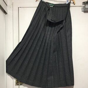 NEW VINTAGE RALPH LAUREN WOOL PLEATED SKIRTS SIZE 8